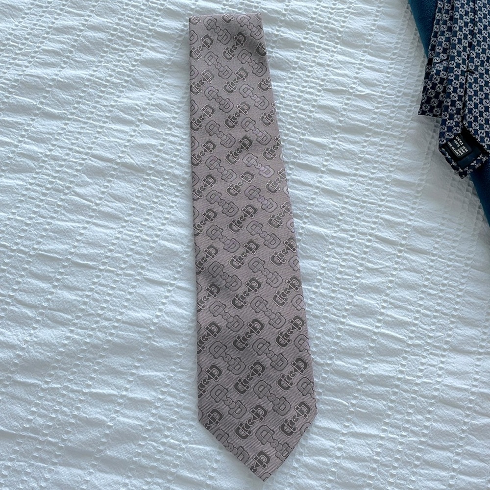 Vintage Gucci silk tie